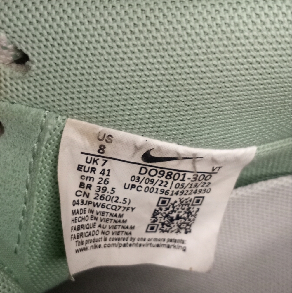 Nike Classic Air Force 1 '07 LV8 Certified Fresh 2022 Release Enamel Green Sail - Picture 12 of 12